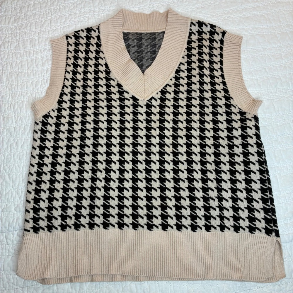 Unbranded Houndstooth Knit Sweater Vest Cream Black V-Neck Preppy Academic Large